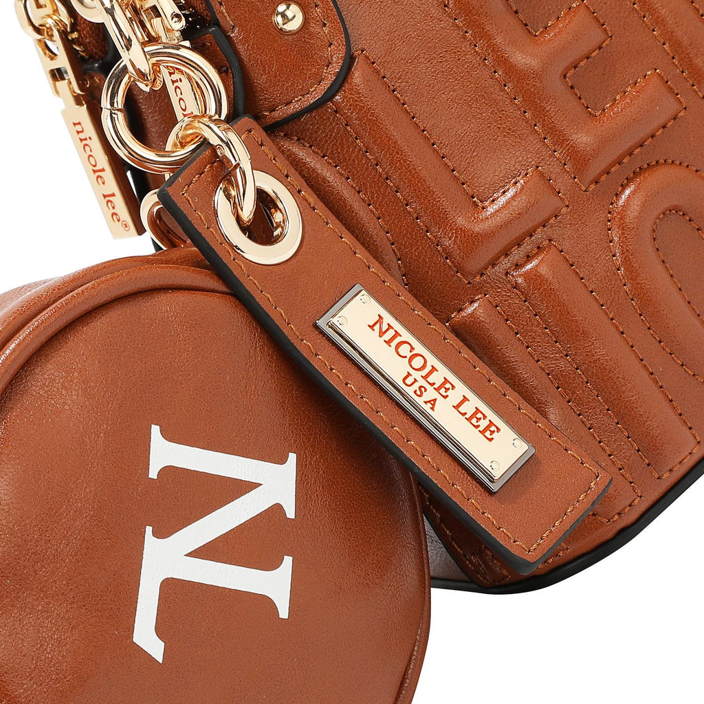 Bolsa cruzada Nicole Lee en relieve con monedero FW25