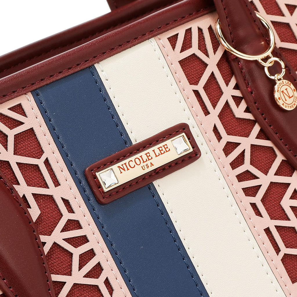 Bolsa cuadrada Nicole Lee en corte láser y pedrería FW25