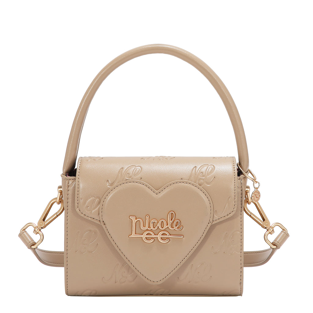 Bolsa Cuadrada Nicole Lee Con Corazon Embossed SS26