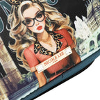 Cangurera Nicole Lee Con Doble Bolsillo London Eye FW26