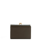 Cartera Nicole Lee De Gamuza Con Flores FW25