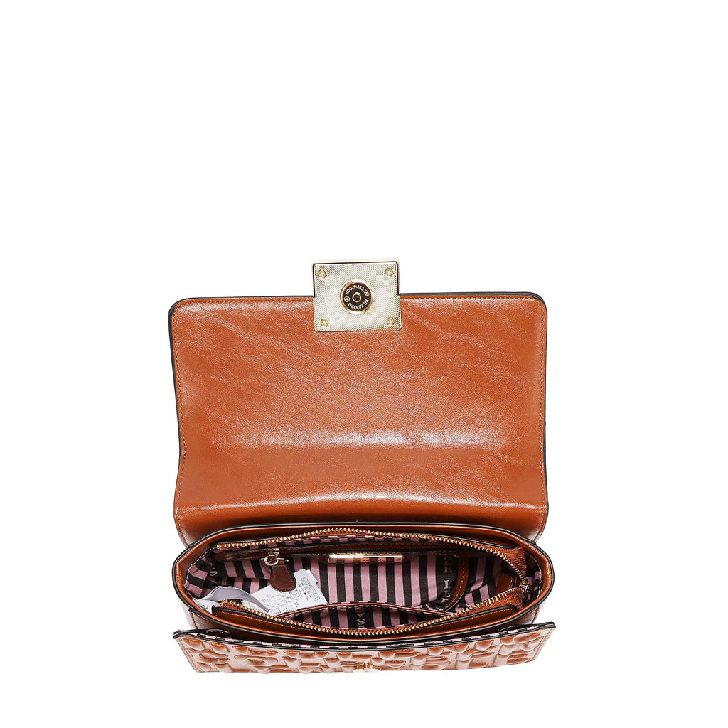 Bolsa shoulder Nicole Lee en relieve y correa de cadena FW25