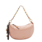 Bolsa media luna Nicole Lee acabado brillante y llavero FW25